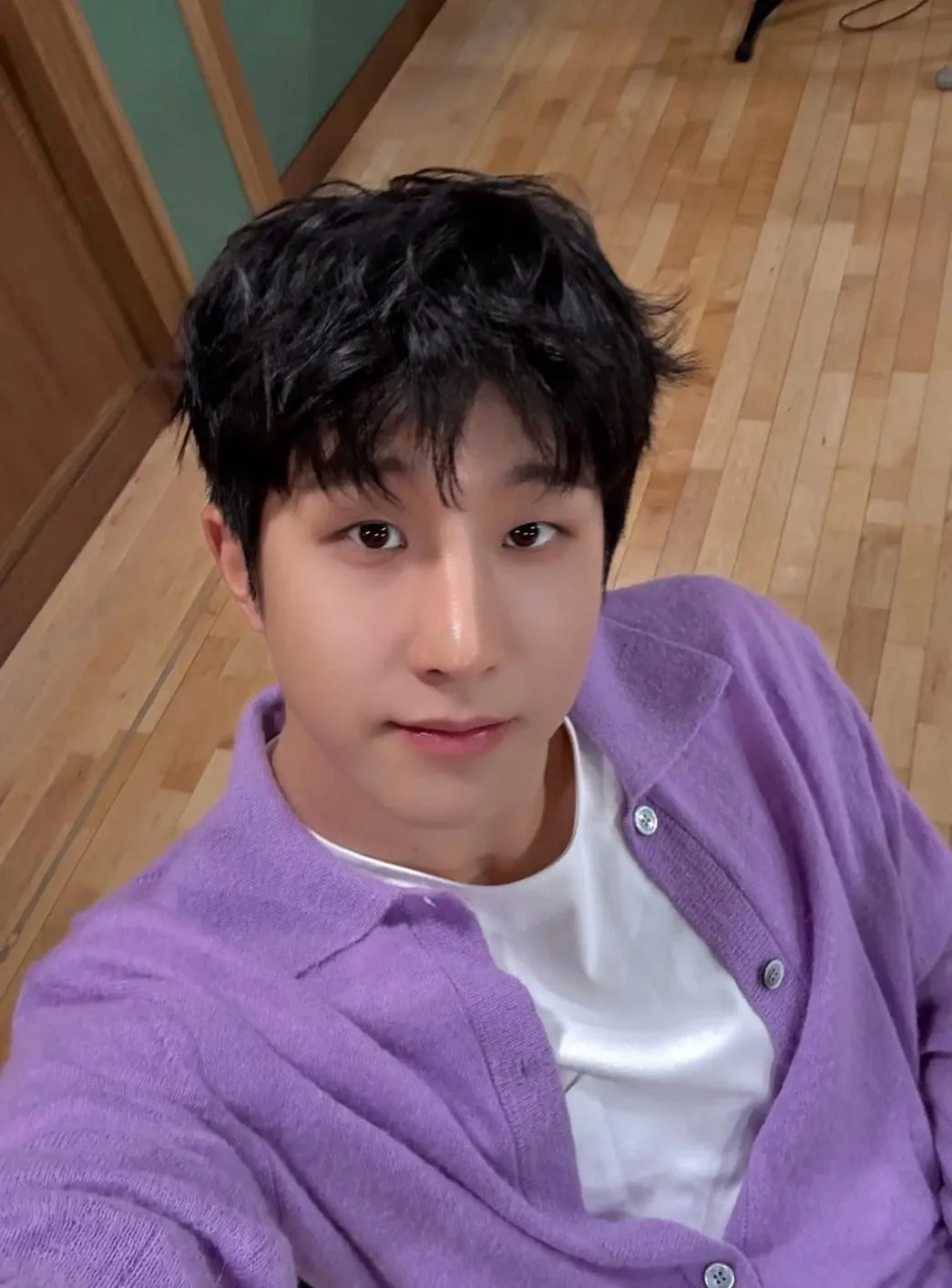 A moment captured by Jinjin (ASTRO)'s fan
