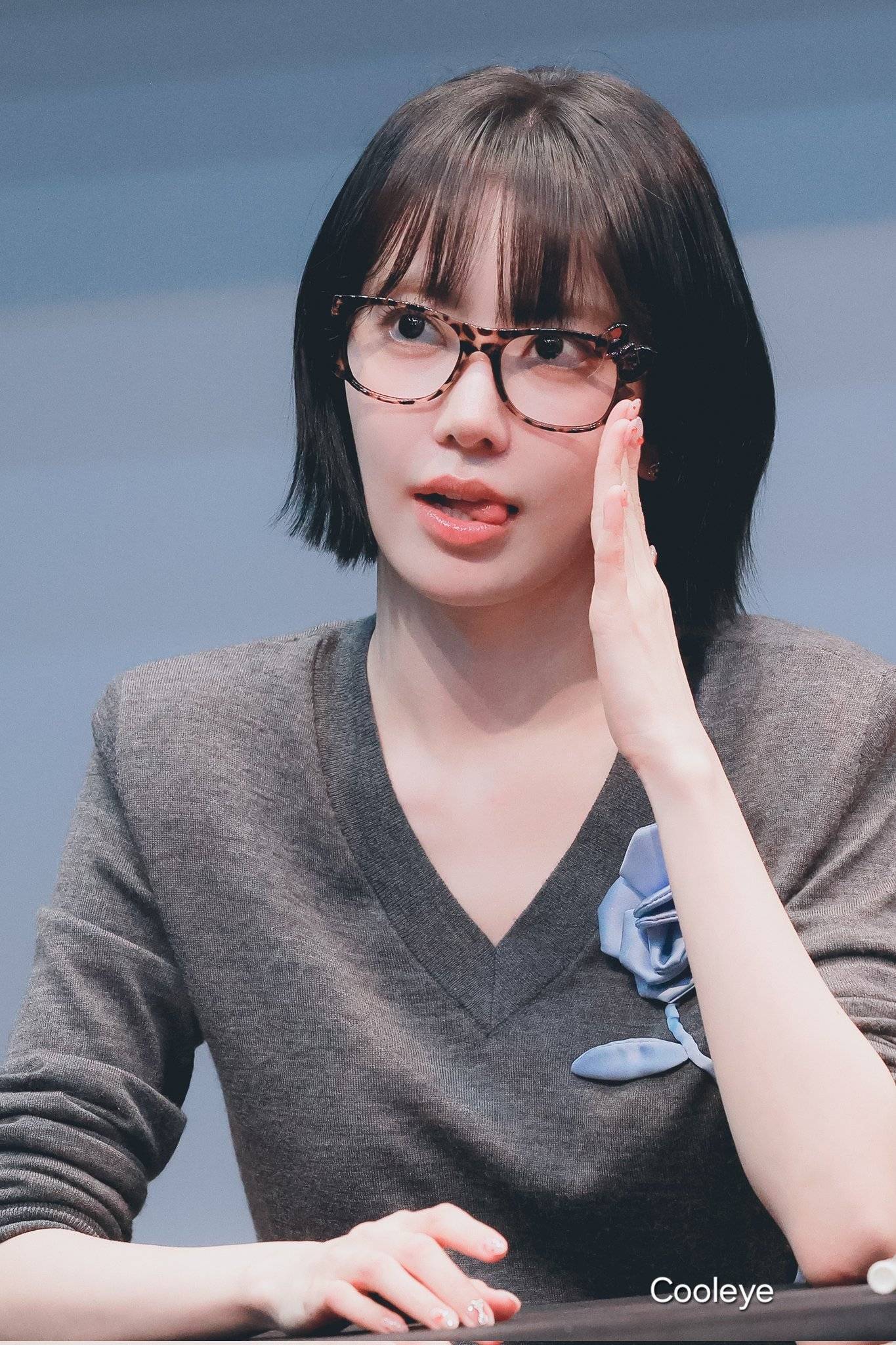 Recent activity shot of Sakura (LE SSERAFIM)