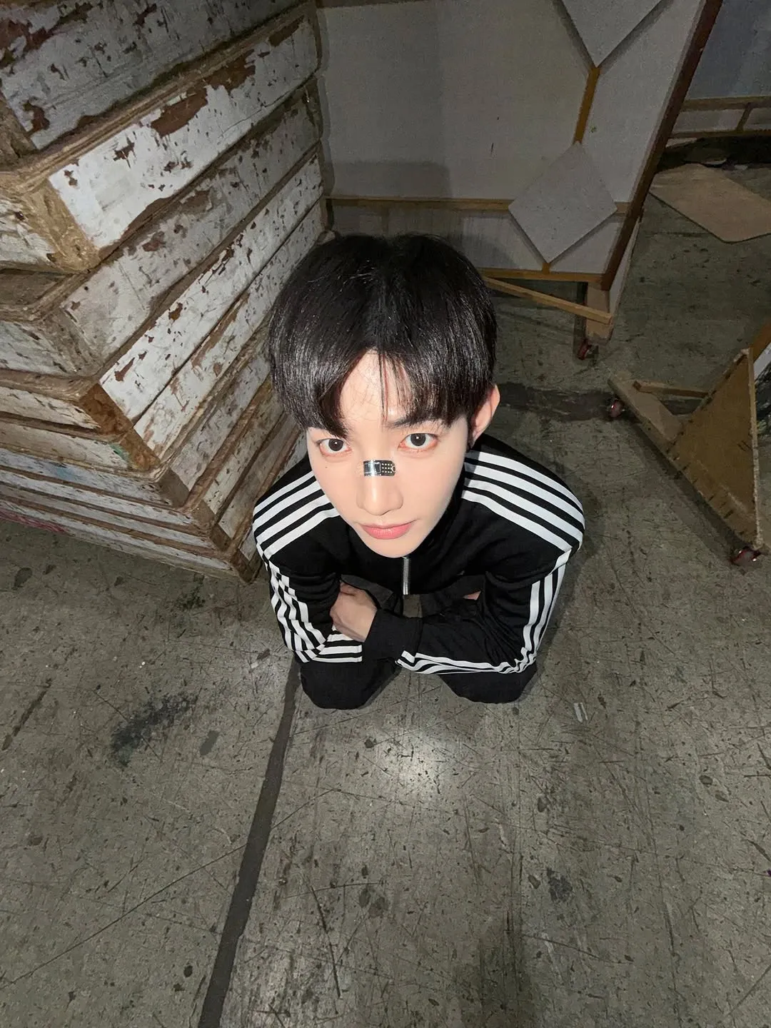 Behind-the-scenes cut of Zhang Hao (AND2BLE)