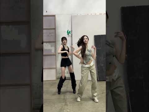 ITZYの最新写真
