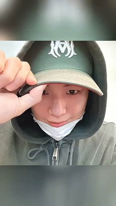 カン・ダニエルファンがシェアした感性あふれる壁紙