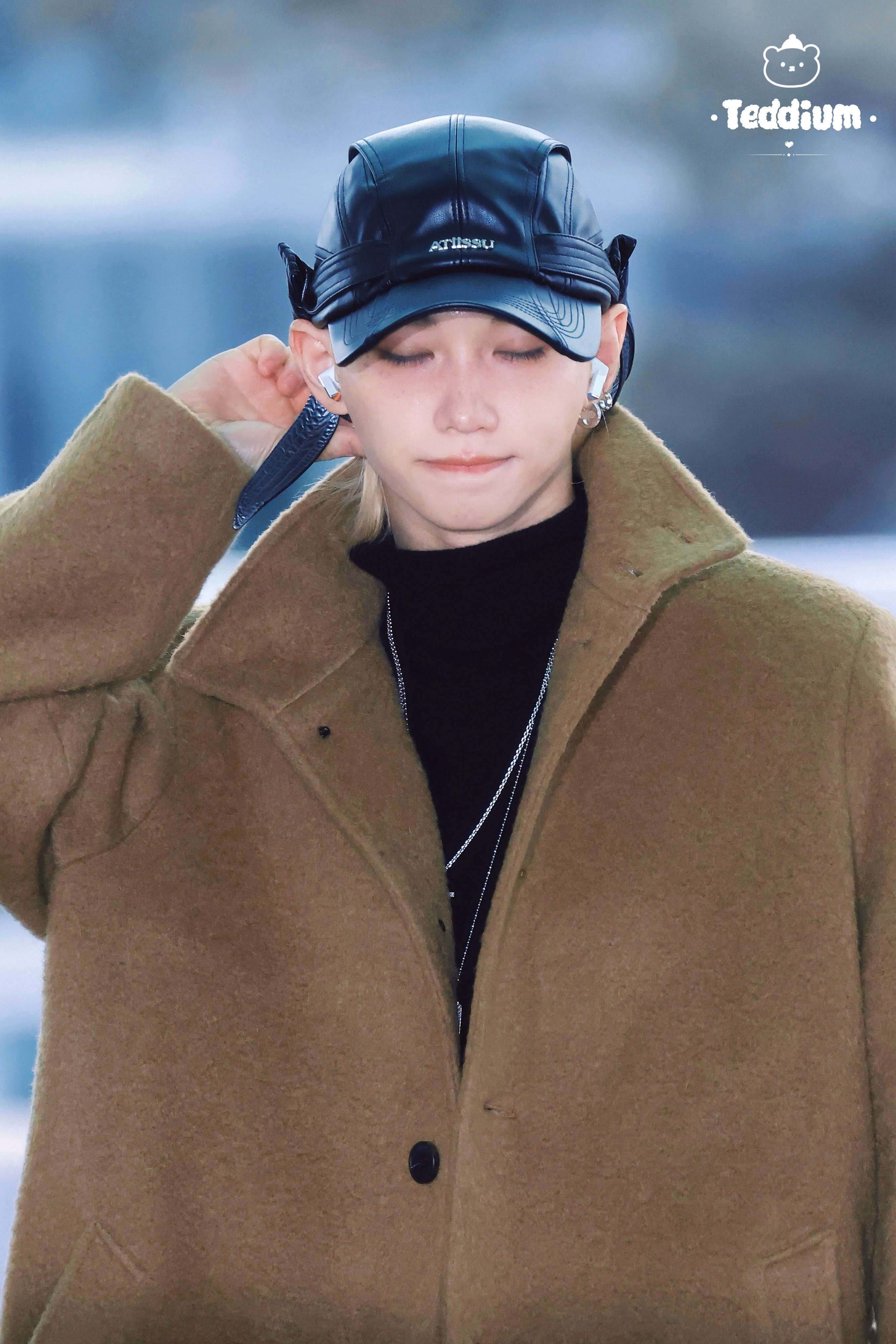 Recent activity shot of Felix (Stray Kids)