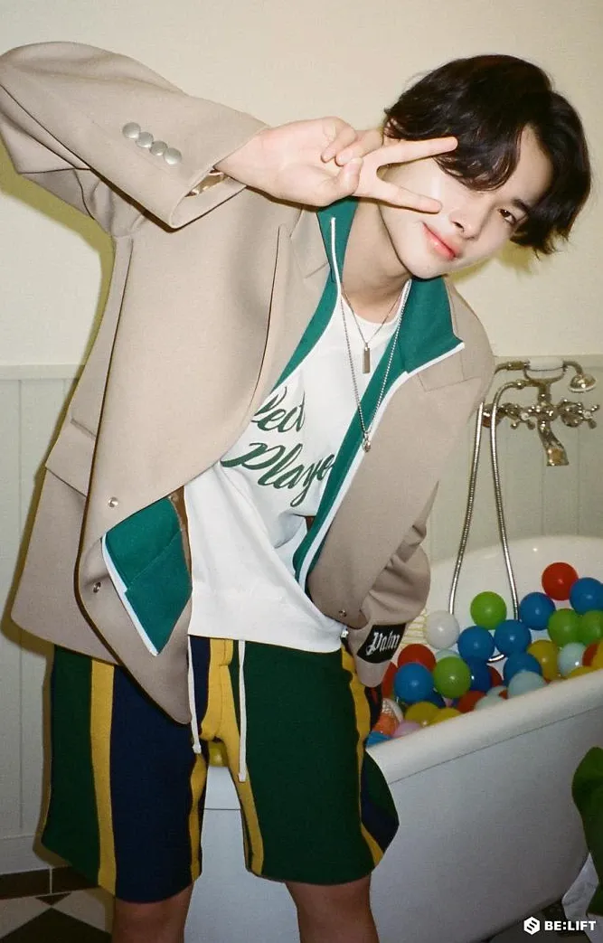 니키 (ENHYPEN) 최근 활동샷