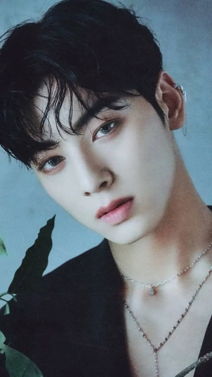 A heartfelt wallpaper shared by Eunwoo (ASTRO)'s fans