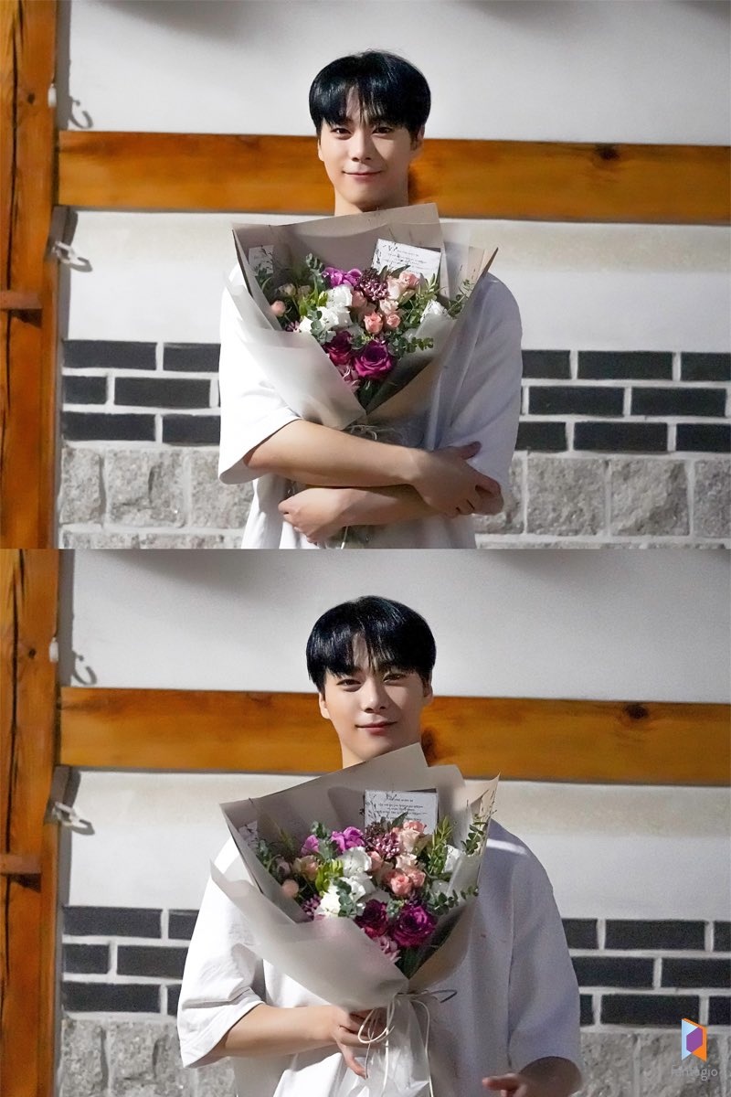 A moment captured by Moonbin (ASTRO)'s fan