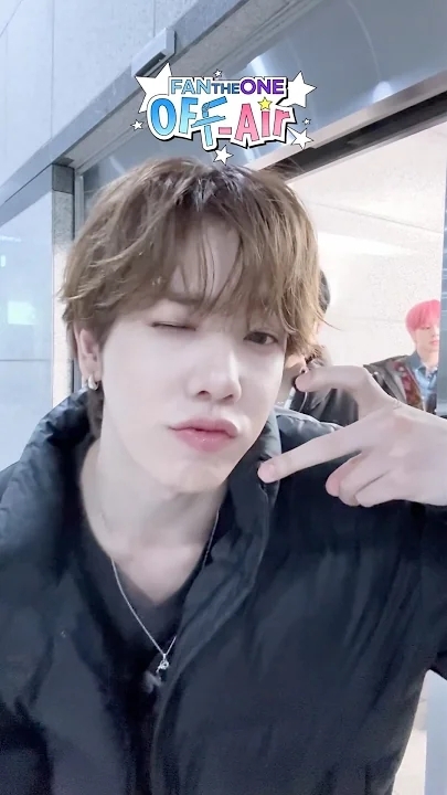 Behind-the-scenes cut of n.SSign