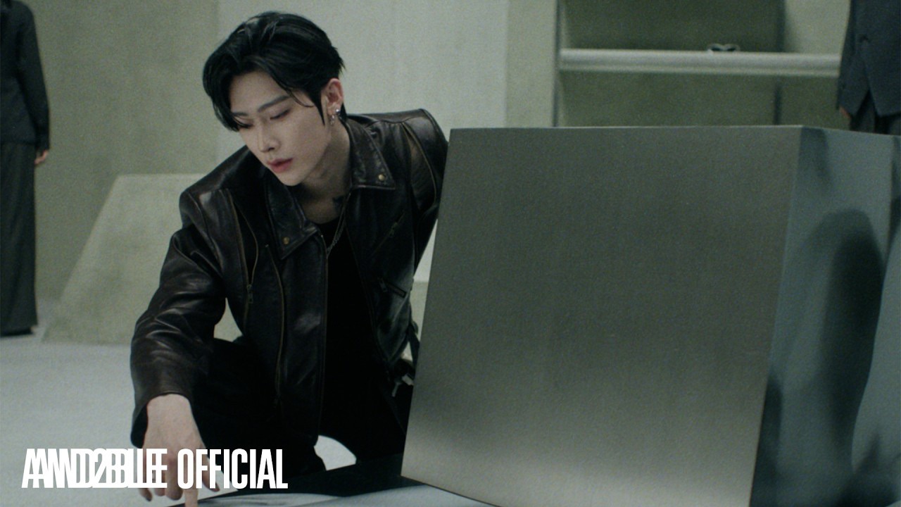 Behind-the-scenes cut of Ricky