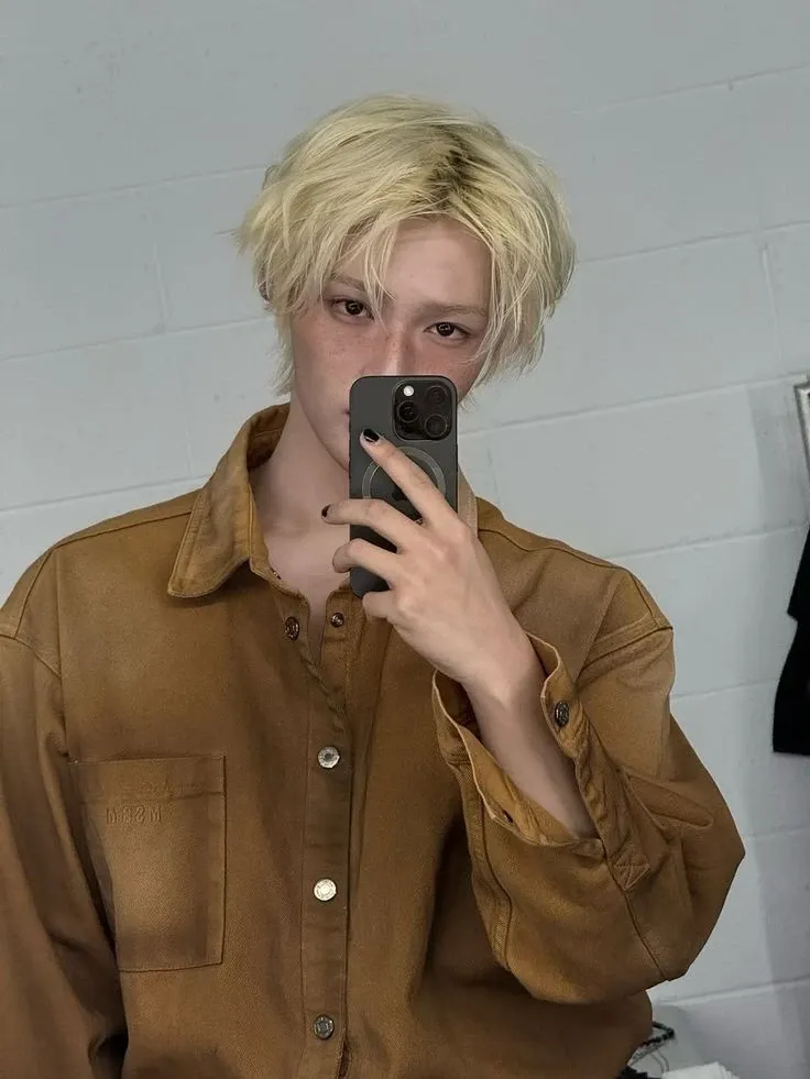 Recent activity shot of Jang Haneum