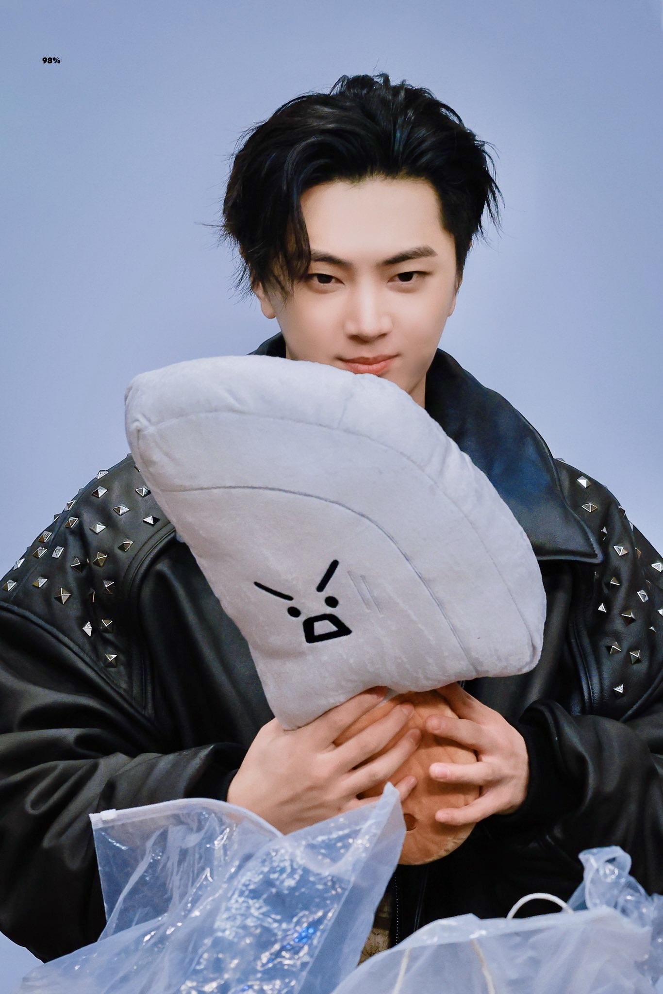 제이 (ENHYPEN)의 비하인드 컷