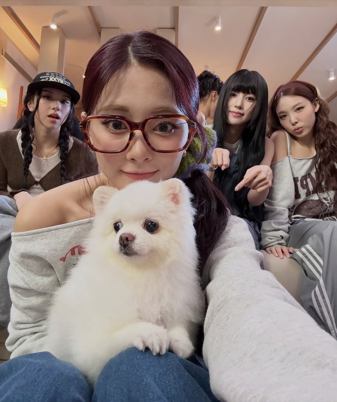 Foto terbaru Tzuyu (TWICE)