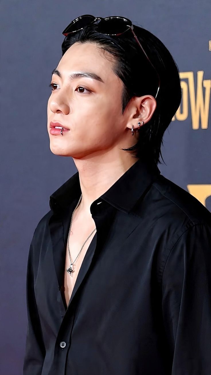 Fandom-recommended wallpaper image of Jungkook (BTS)