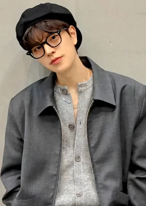 Behind-the-scenes cut of Seungmin (Stray Kids)