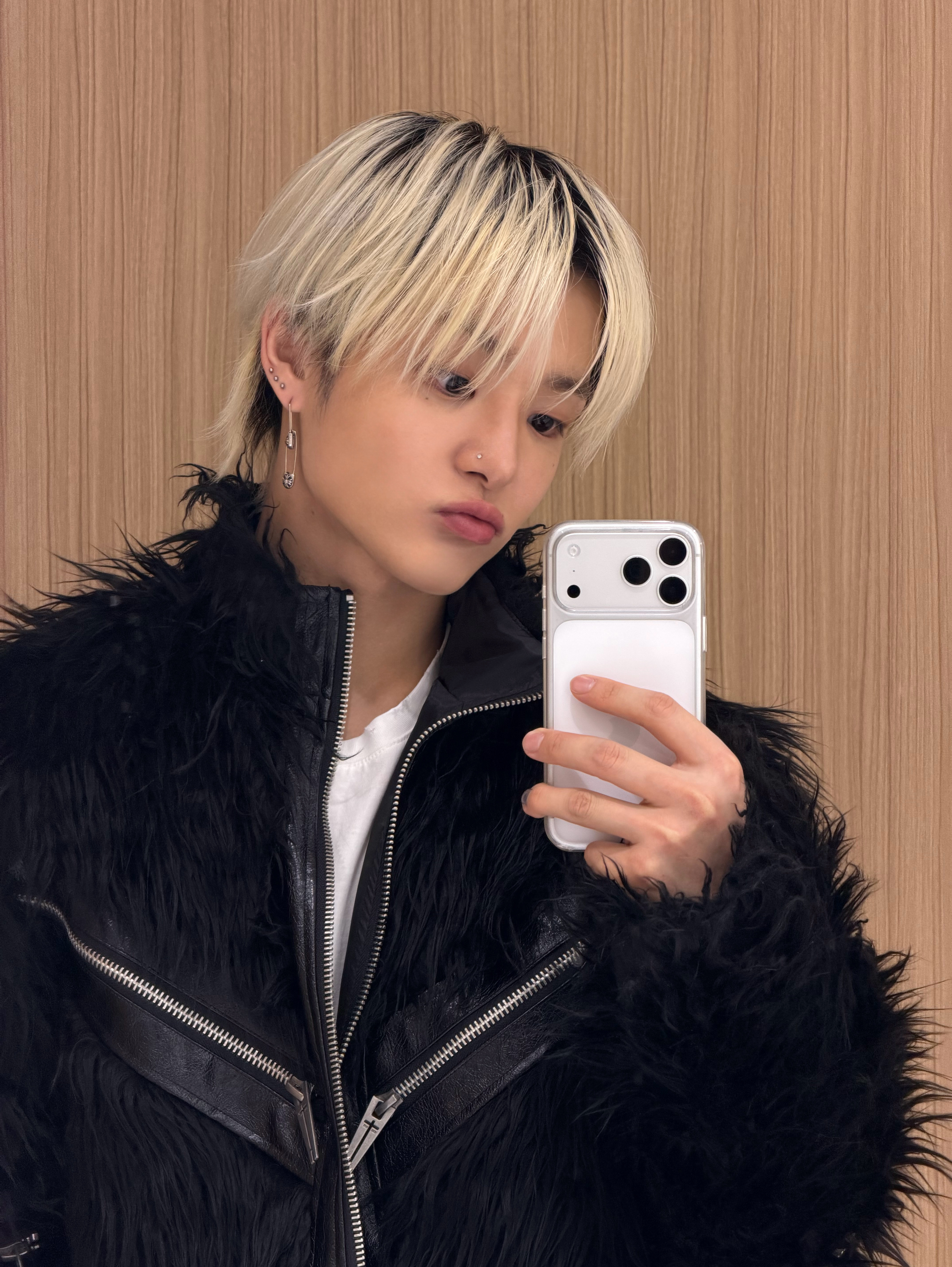 A moment captured by Jihoon (TREASURE)'s fan