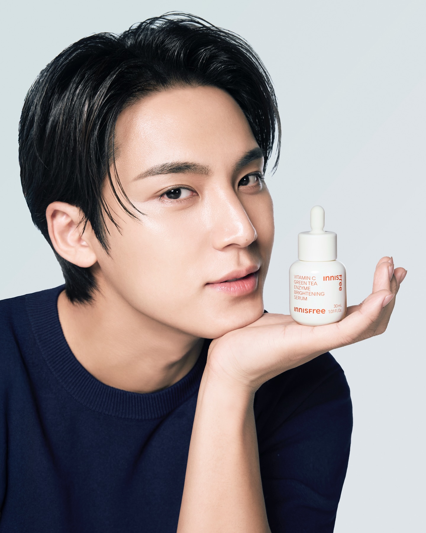 A moment captured by Mingyu (SEVENTEEN)'s fan