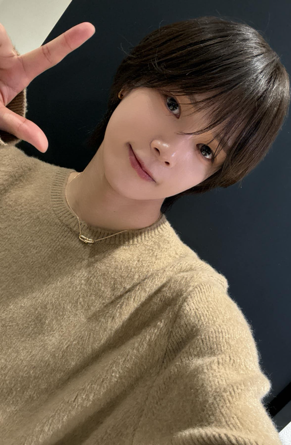 A moment captured by K (&TEAM)'s fan