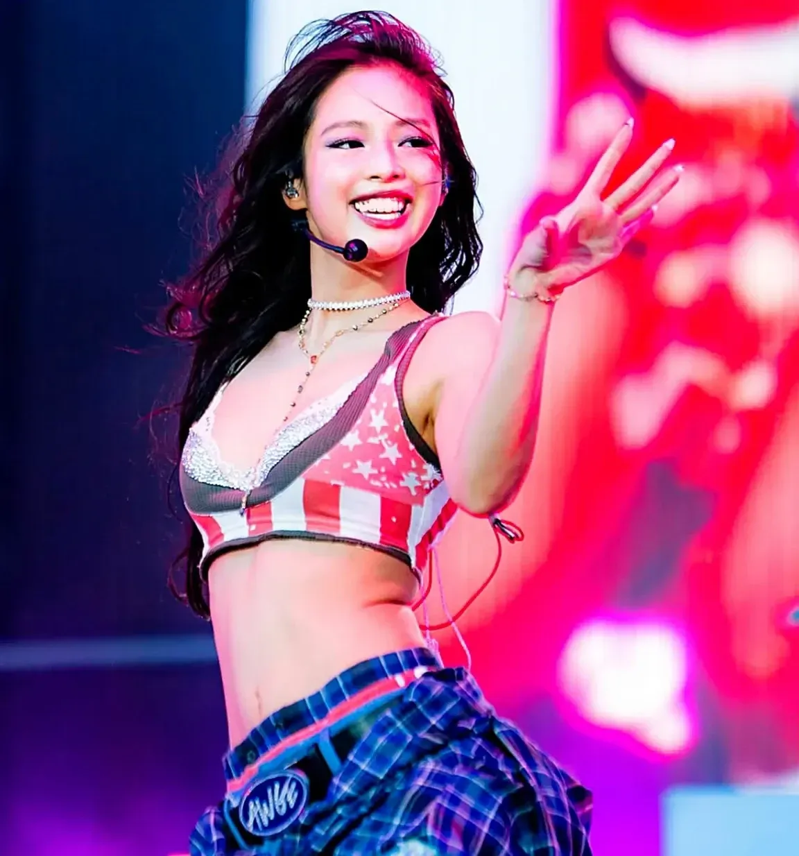 A moment captured by Jennie (BLACKPINK)'s fan