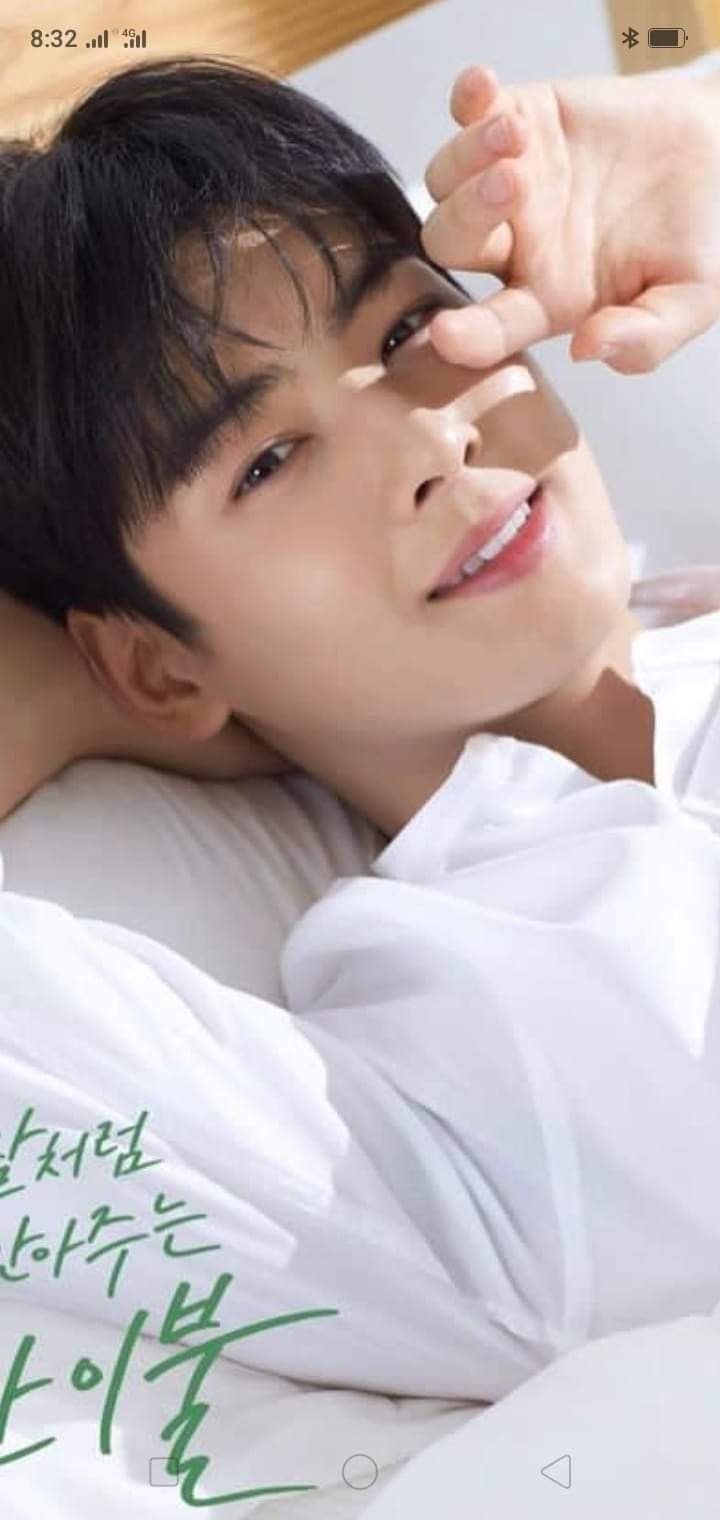 粉絲為車銀優 (ASTRO)分享的感性桌布