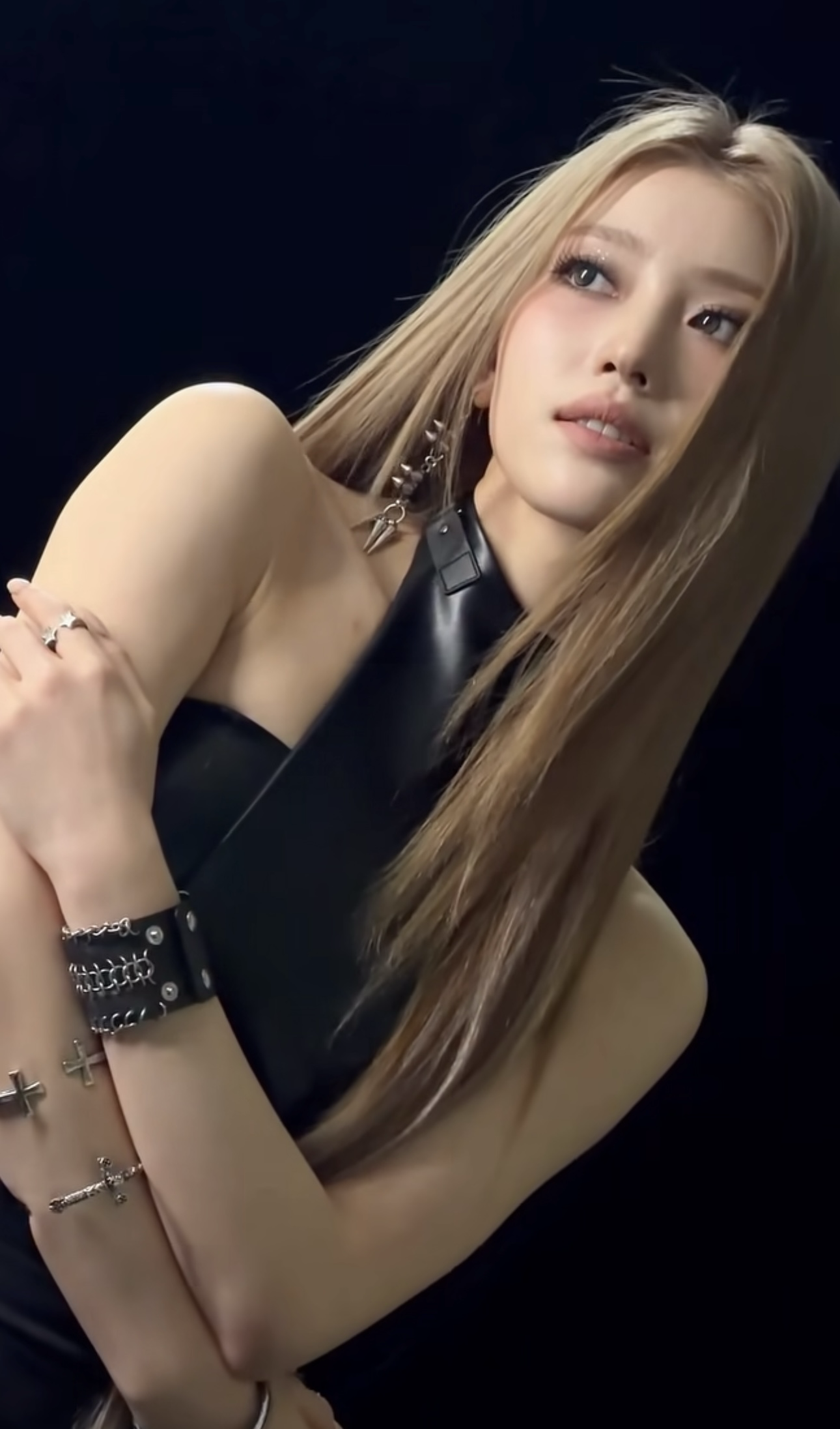 Recent activity shot of Xiao Ting (Kep1er)