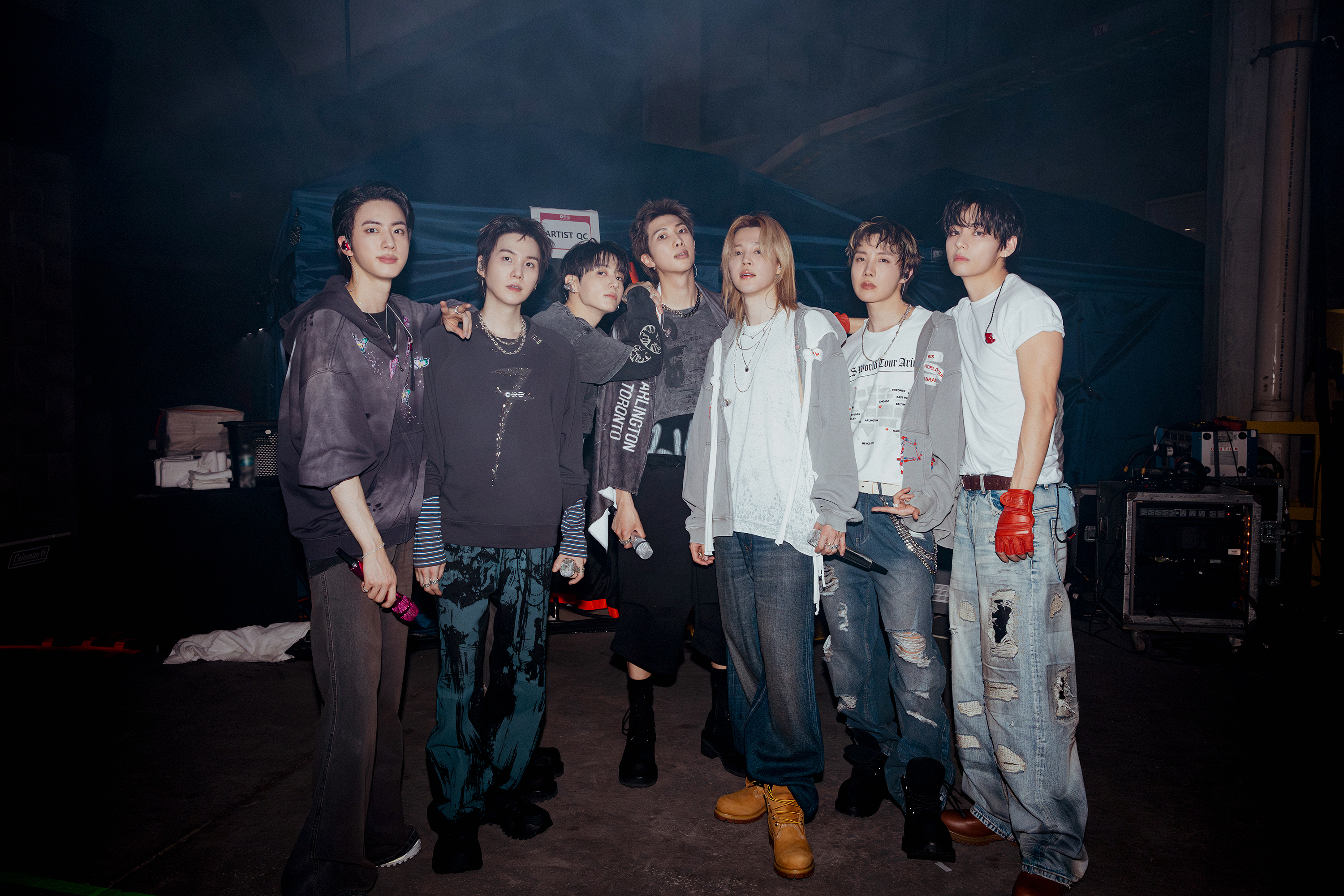 Behind-the-scenes cut of BTS