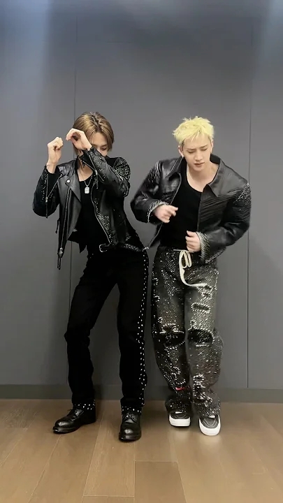 A heartfelt wallpaper shared by Stray Kids's fans