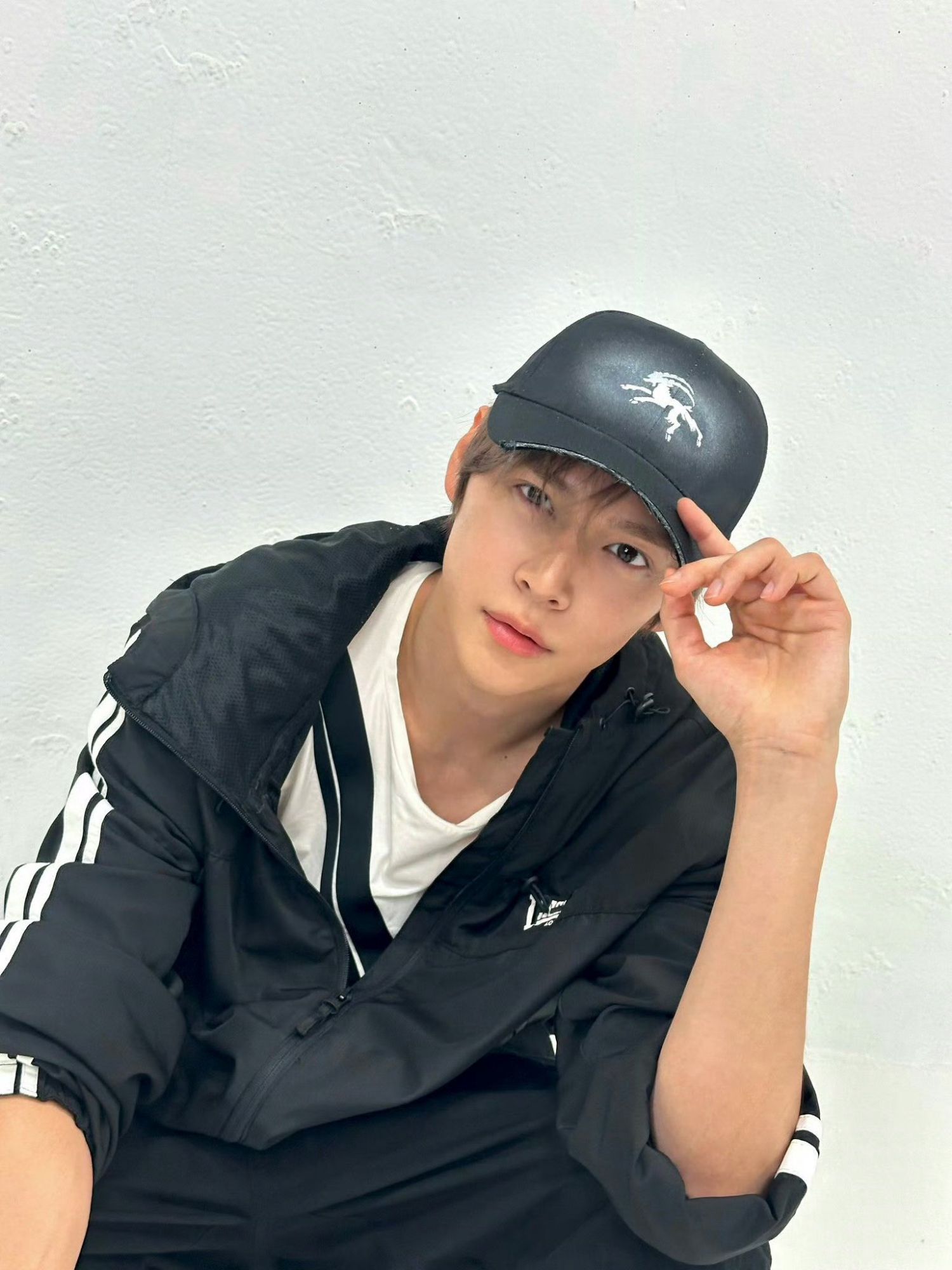 Behind-the-scenes cut of Eunseok (RIIZE)