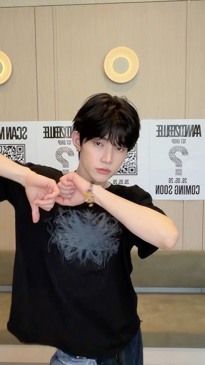 A heartfelt wallpaper shared by Zhang Hao's fans