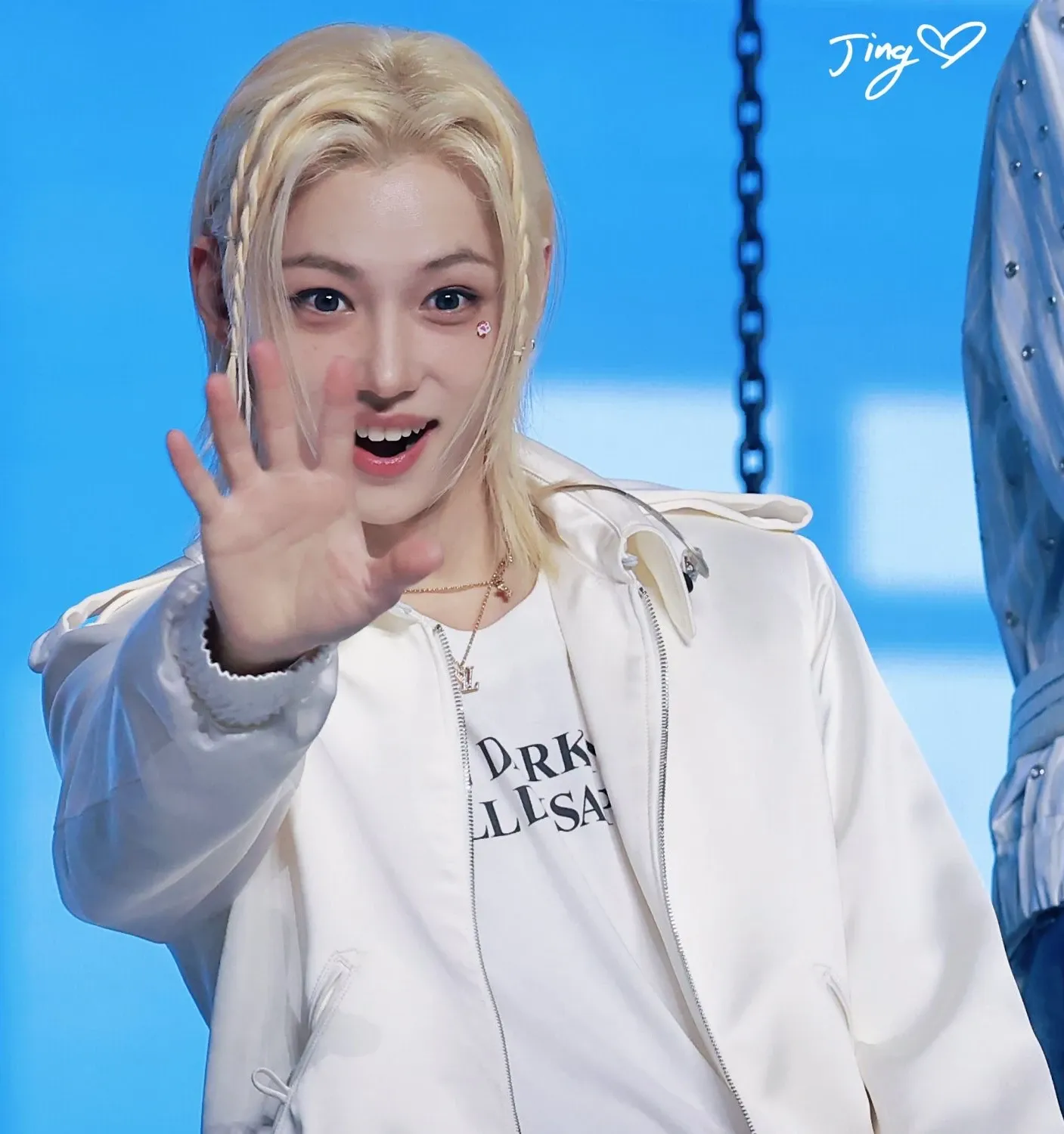 Behind-the-scenes cut of Felix (Stray Kids)