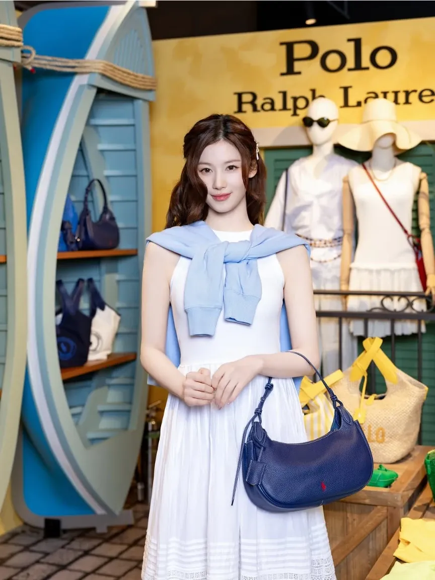 사나 (TWICE) 팬이 찍은 순간