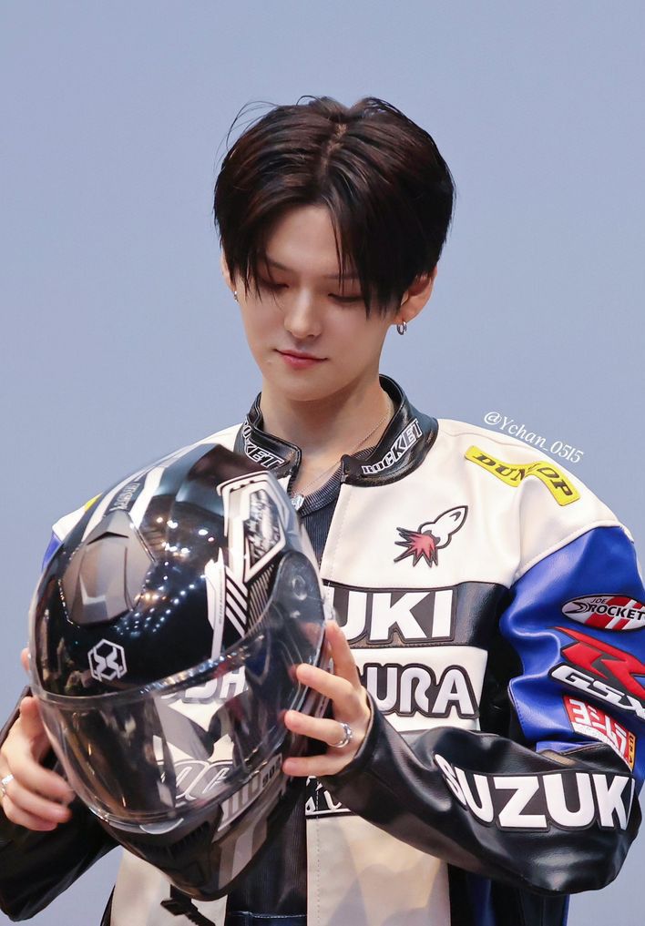 Yoshi (TREASURE)的最新照片