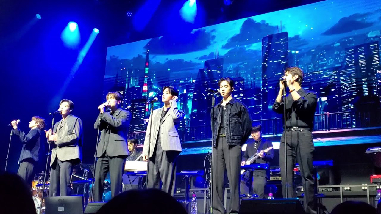 A moment captured by Hwiyoung (SF9)'s fan