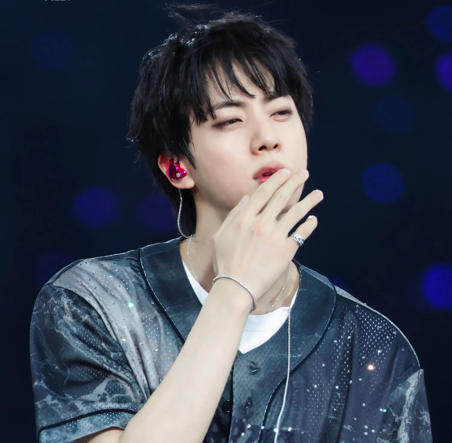 진 (방탄소년단) 최근 활동샷