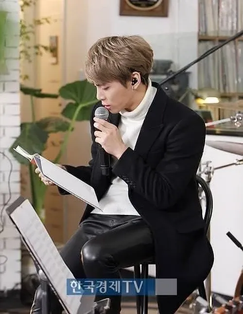 Recent activity shot of Jonghyun (SHINee)