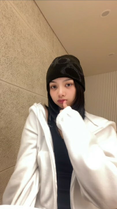 SECRET NUMBER的最新照片