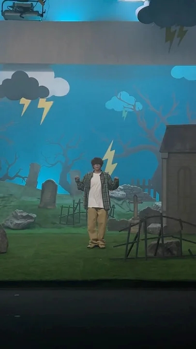 姜丹尼尔的最新活动照片