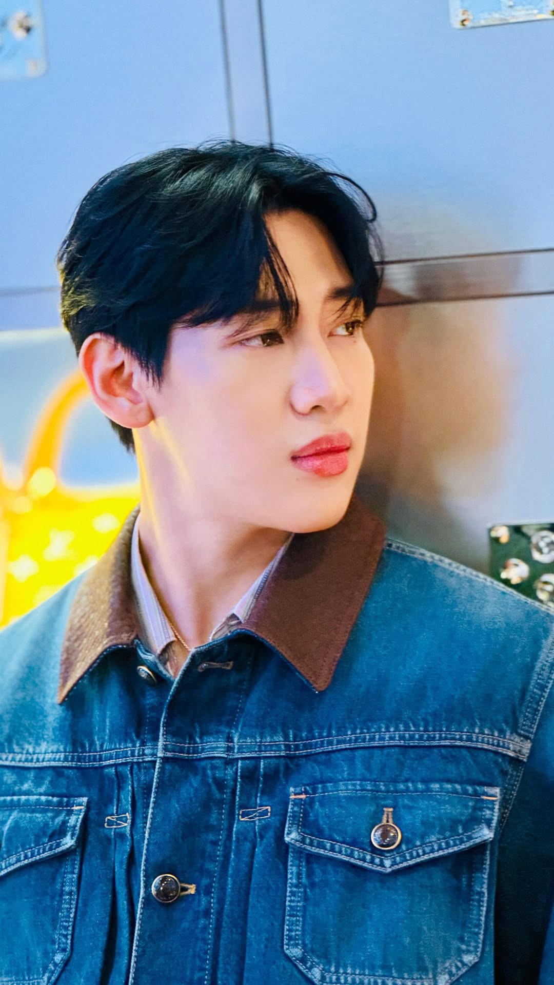 Today's most popular wallpaper in the Bambam (GOT7) community