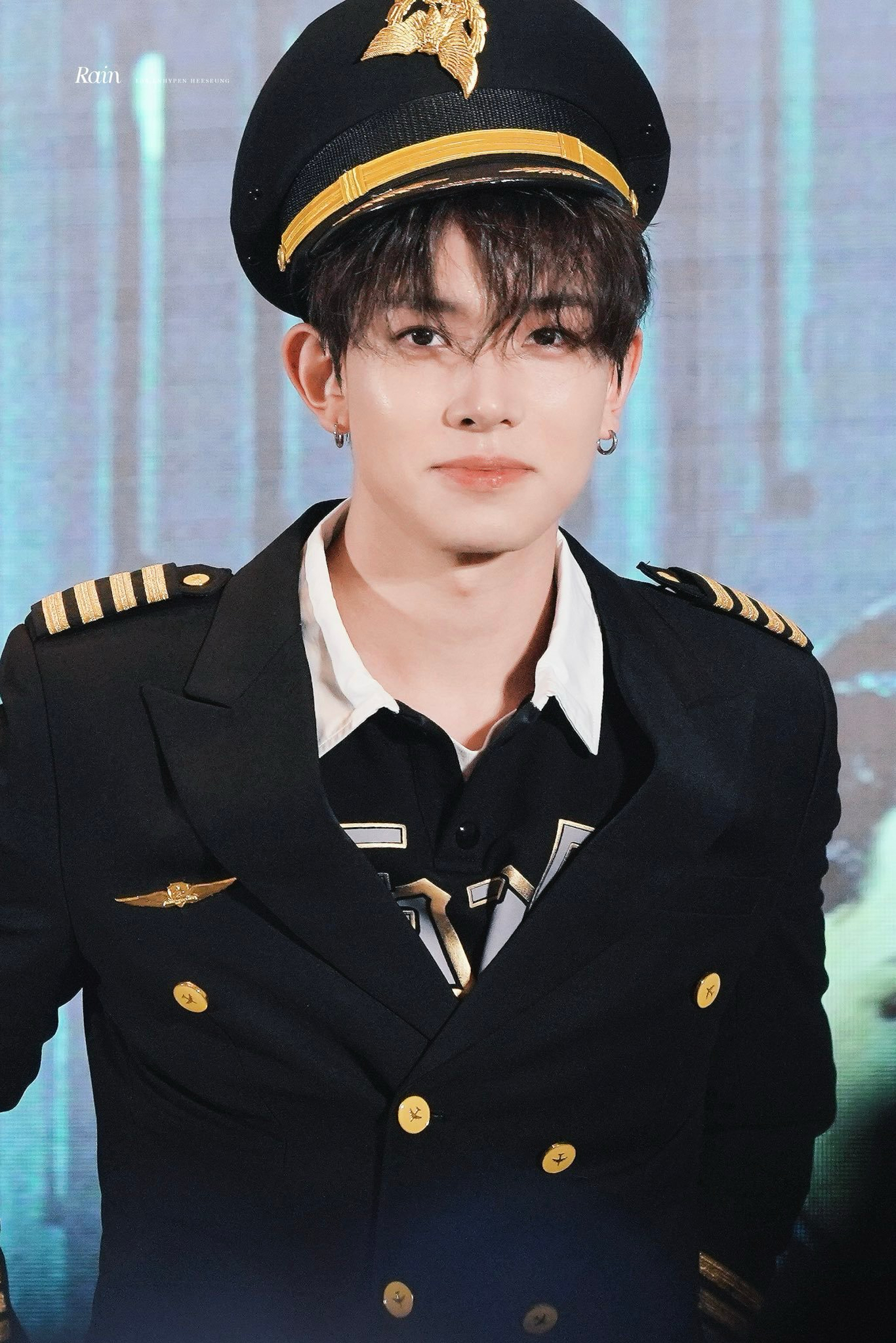 Behind-the-scenes cut of Heeseung (ENHYPEN)