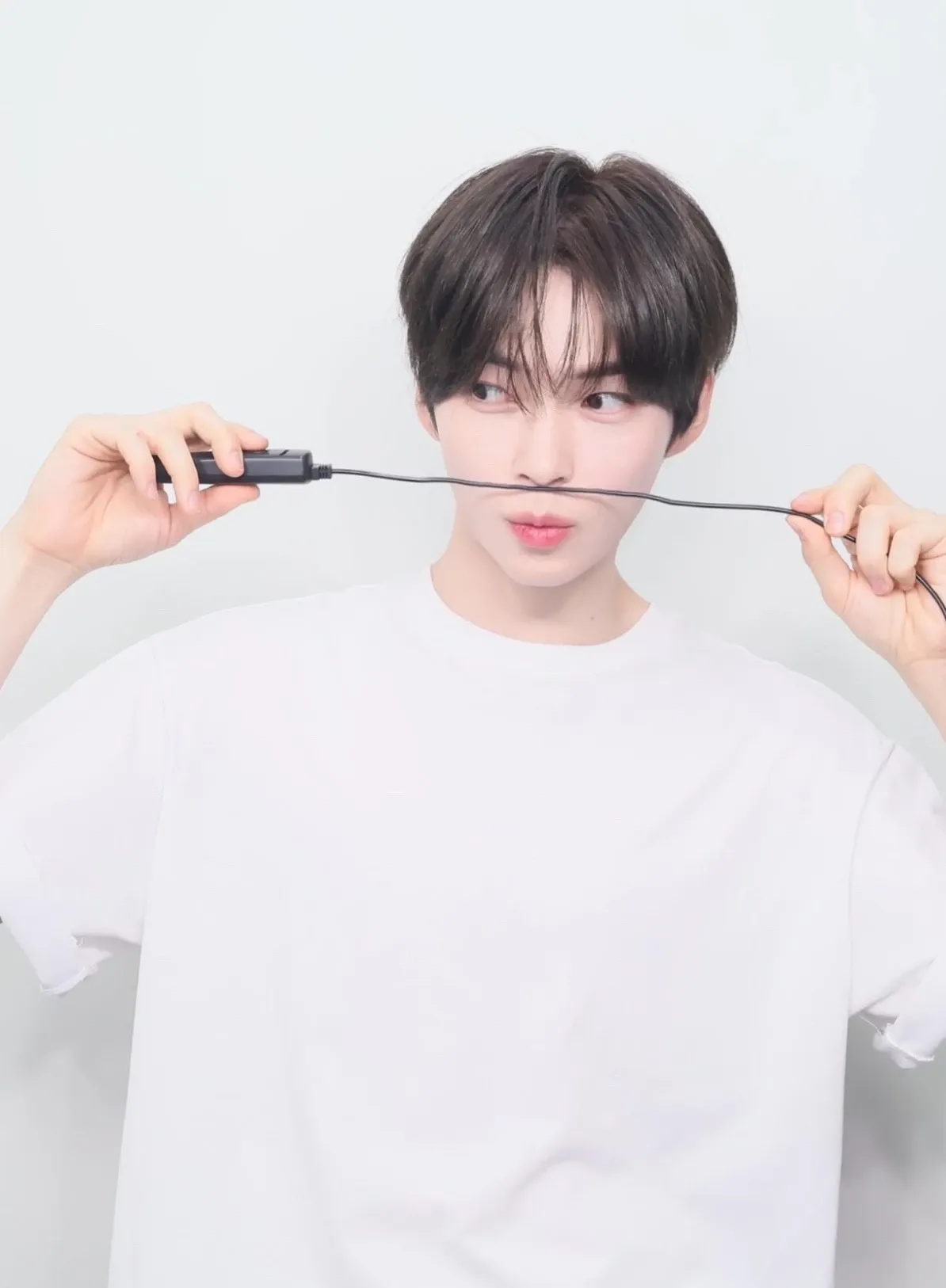 A moment captured by Sung Hanbin (ZEROBASEONE)'s fan