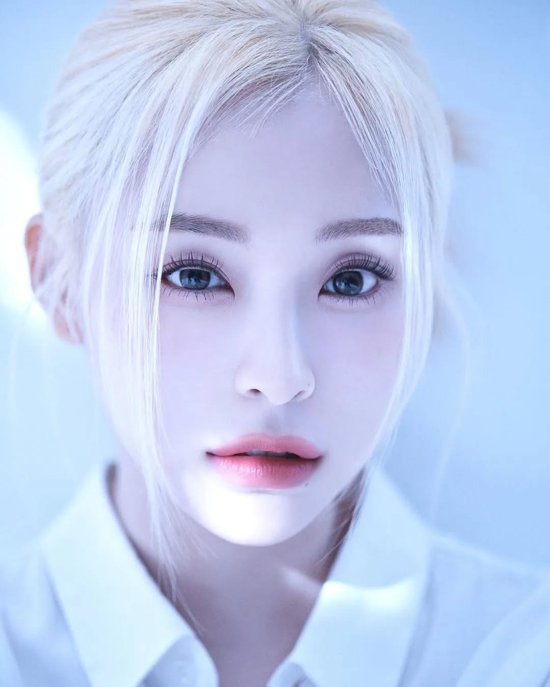 Recent activity shot of Gahyun (DREAMCATCHER)