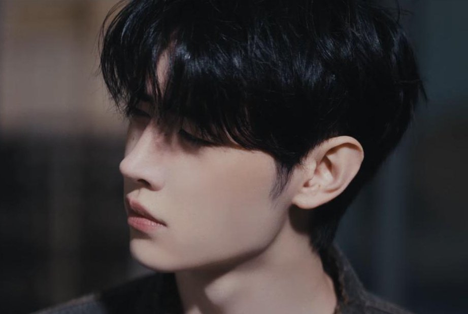 A moment captured by Sunghoon (ENHYPEN)'s fan