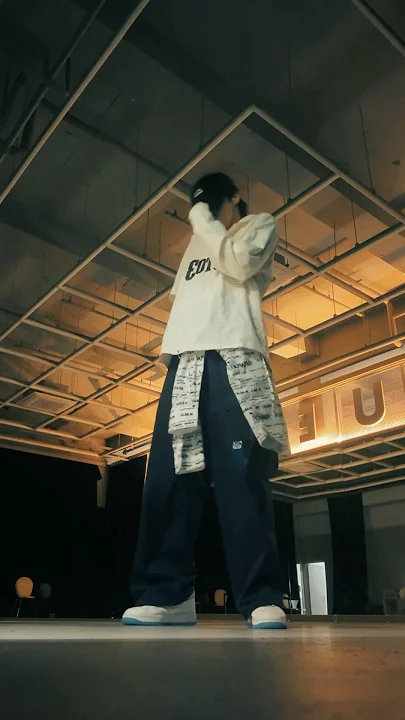 Recent activity shot of Hanbin (TEMPEST)