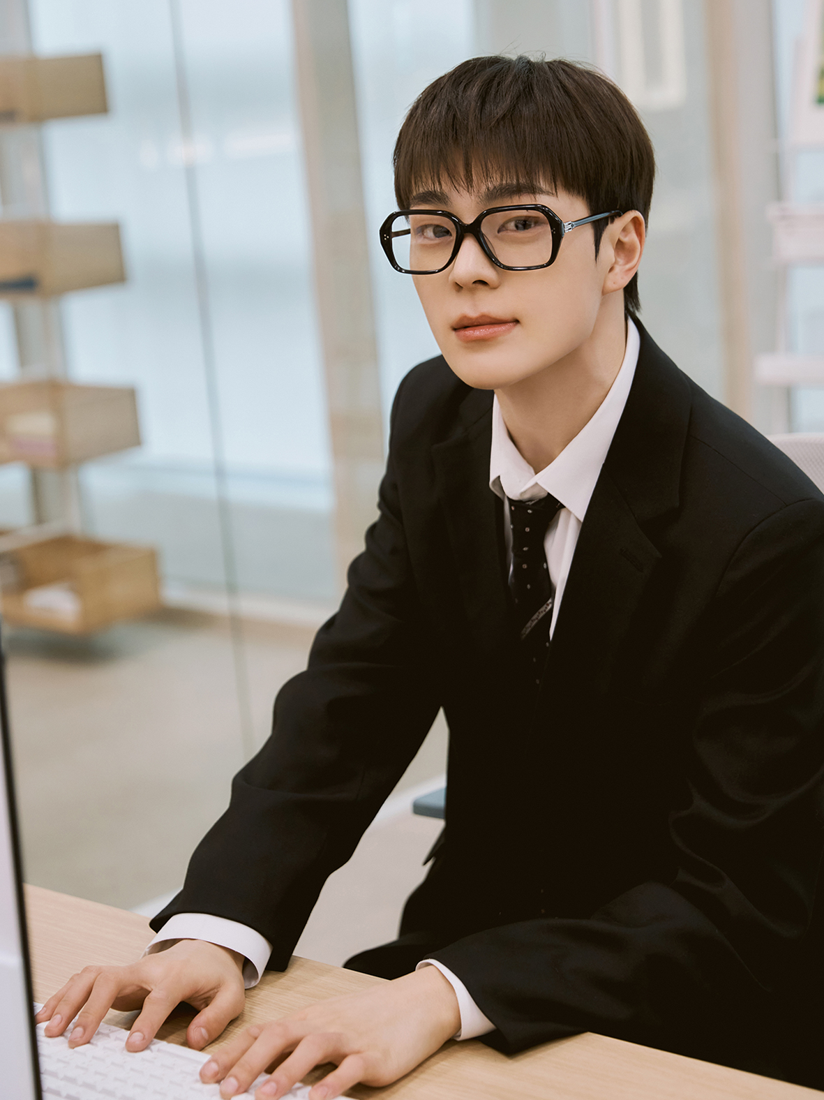 Recent activity shot of Kim Junmin (WHIB)