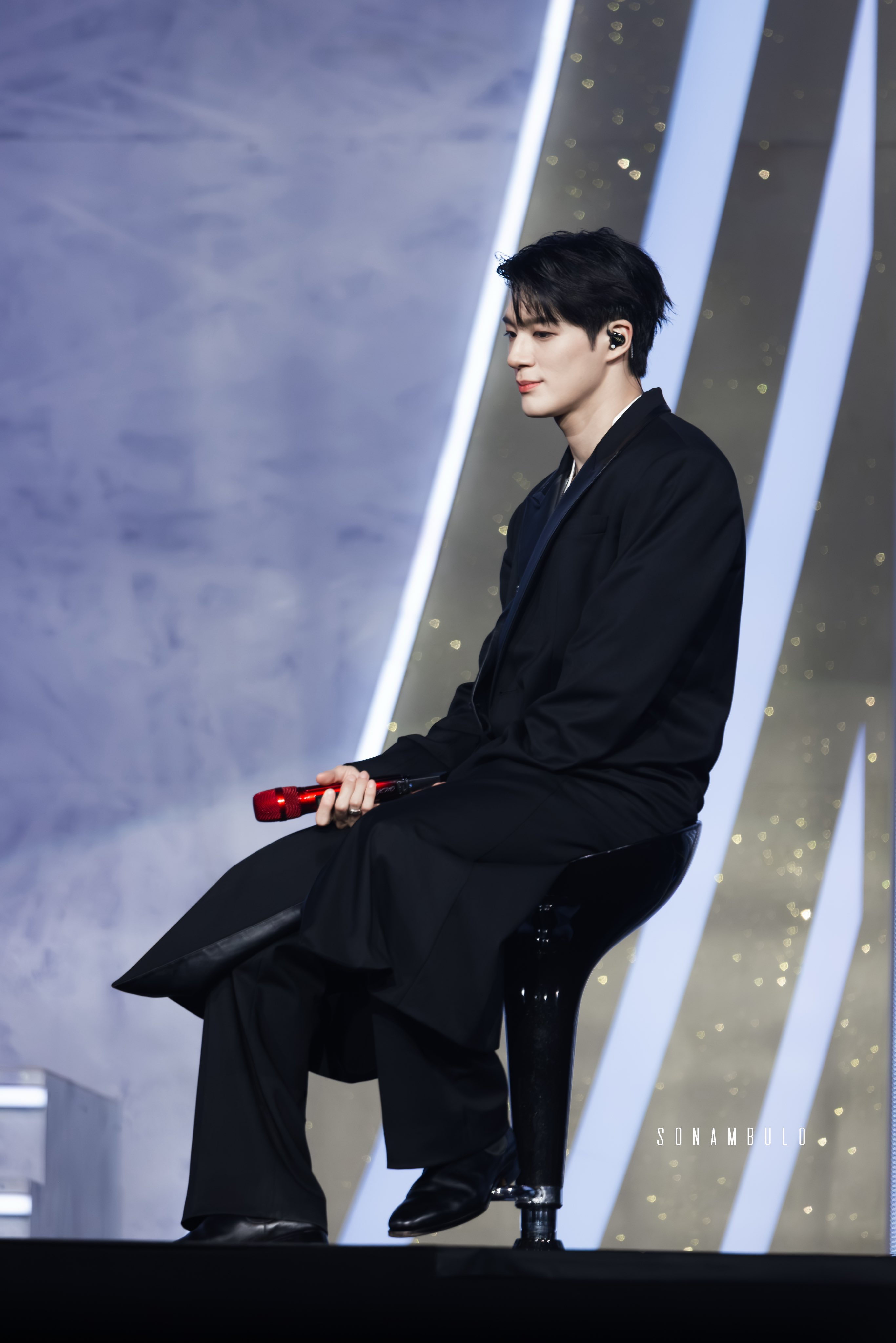 Behind-the-scenes cut of Jeno (NCT DREAM)
