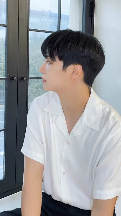 Latest photo of Kim Jonghyeon