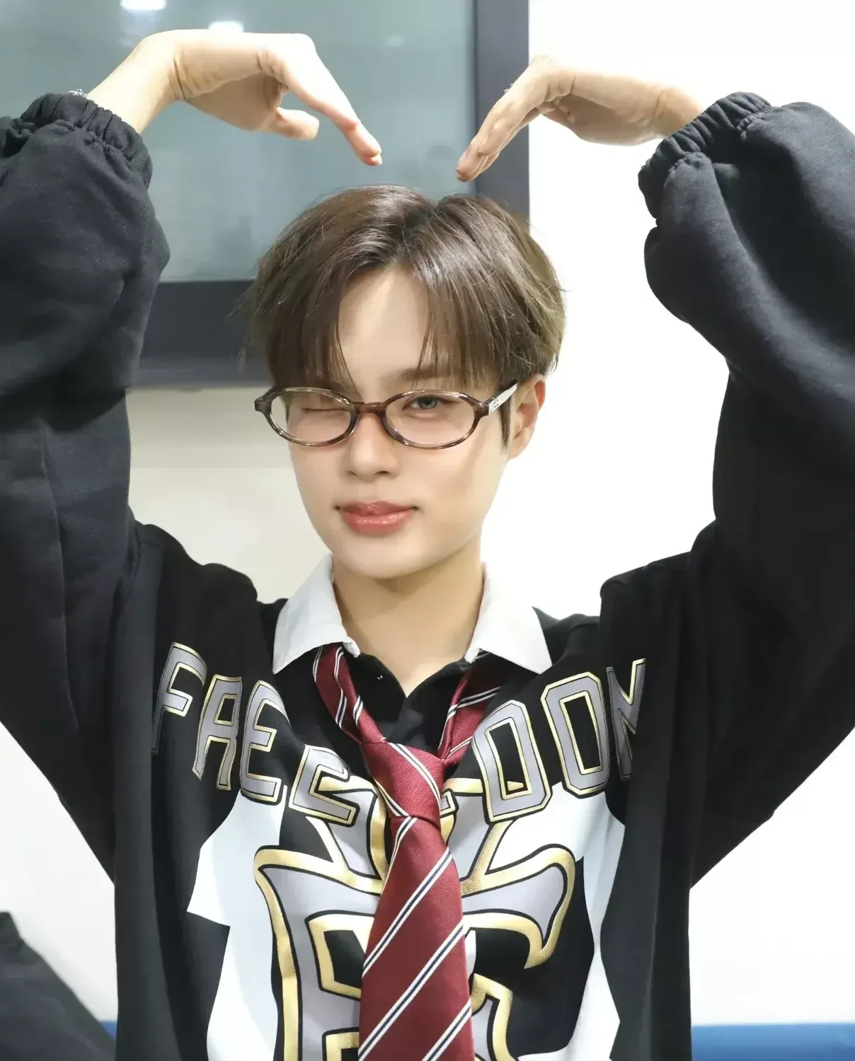 Latest photo of Lee Daehwi (AB6IX)