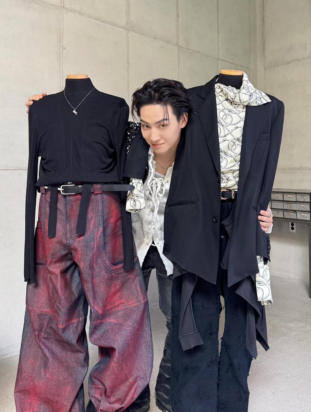 Latest photo of JAY B (GOT7)