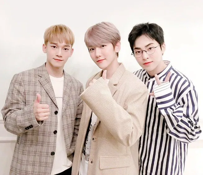 Latest photo of EXO