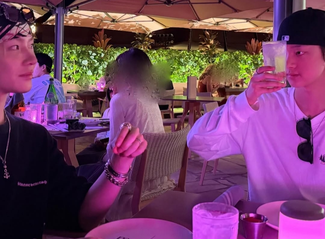 Recent activity shot of Nicholas (&TEAM)