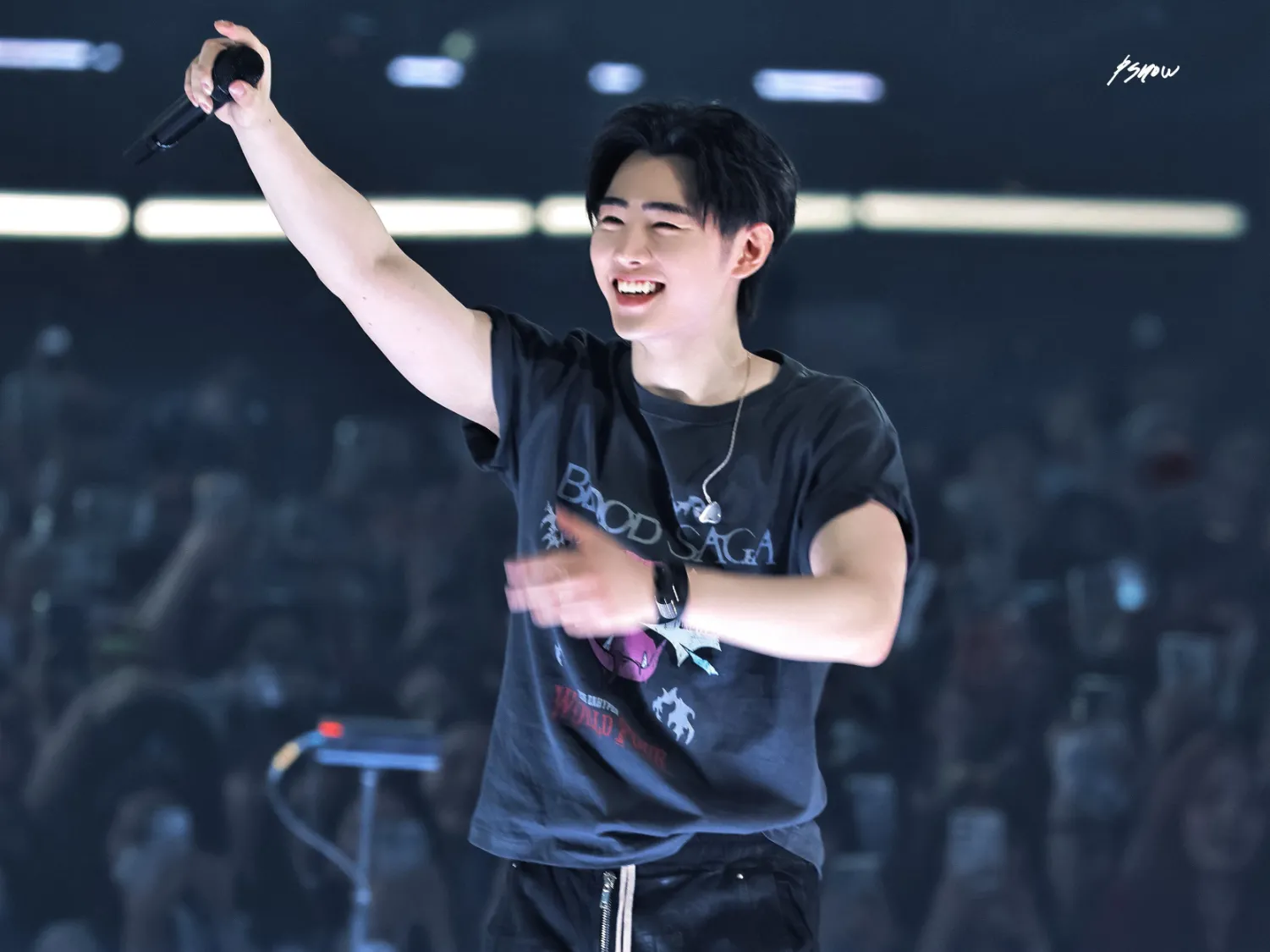 Momen yang diabadikan oleh penggemar Sunghoon (ENHYPEN)