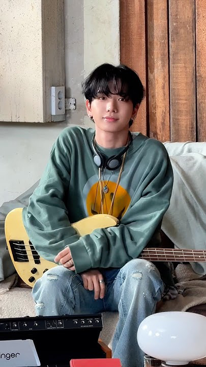 A heartfelt wallpaper shared by Taesan (BOYNEXTDOOR)'s fans