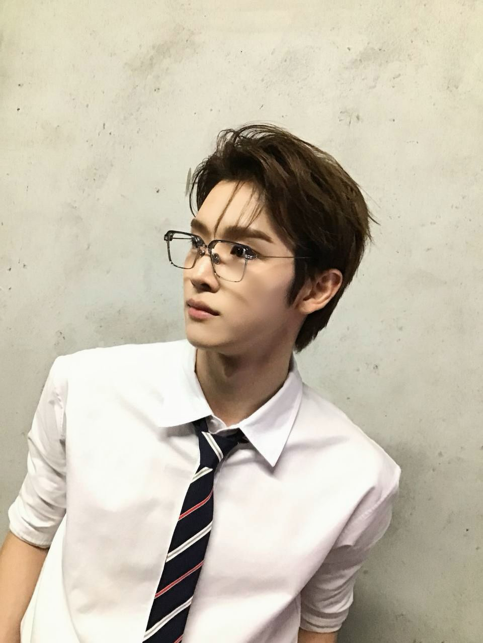 Recent activity shot of Sungchan (RIIZE)